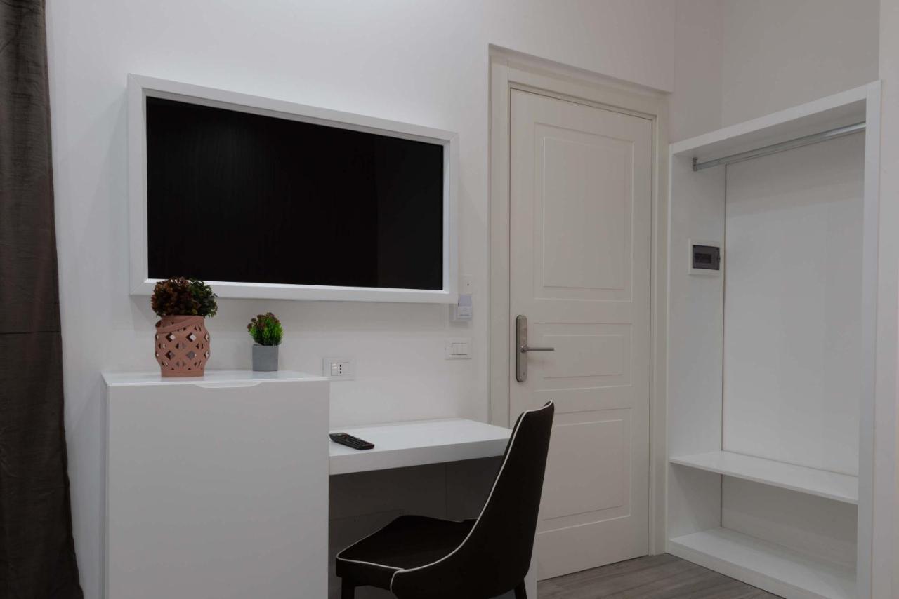 Blanc Rooms Palerme Extérieur photo